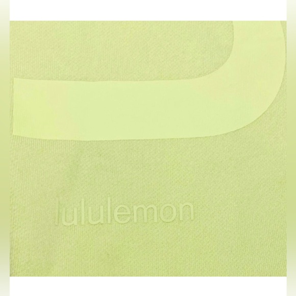LULULEMON ❤️❤️ PERFECTLY OVERSIZED CREW * GRAPHIC - Picture 7 of 7